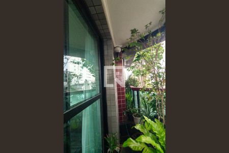 Apartamento à venda com 154m², 3 quartos e 3 vagasVaranda