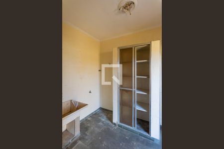 Casa à venda com 288m², 3 quartos e 4 vagasÁrea de Serviço