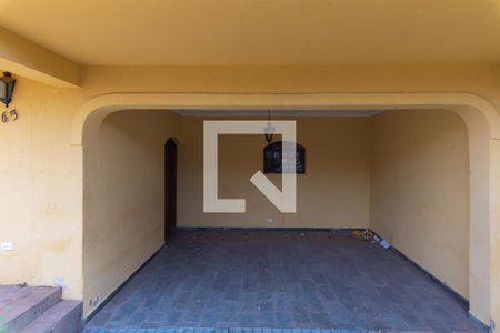 Casa à venda com 288m², 3 quartos e 4 vagasGaragem