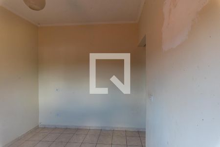 Casa à venda com 288m², 3 quartos e 4 vagasSuíte