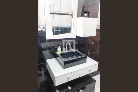 Casa para alugar com 290m², 5 quartos e 4 vagasBanheiro - Casa 2