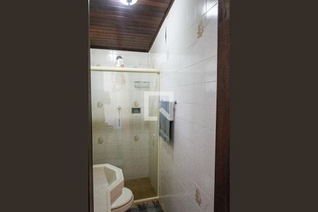 Casa para alugar com 290m², 5 quartos e 4 vagasBanheiro do Quarto 2 - Casa 1