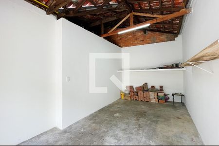 Casa à venda com 180m², 3 quartos e 4 vagasGaragem