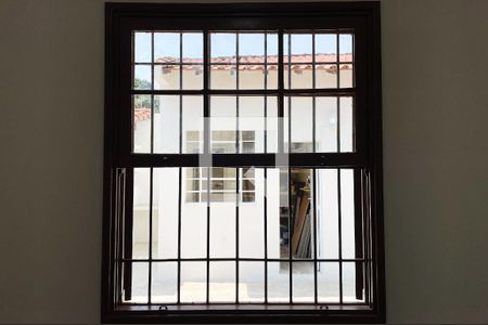 Casa à venda com 180m², 3 quartos e 4 vagasSuíte - Vista