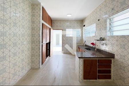 Casa à venda com 180m², 3 quartos e 4 vagasCozinha