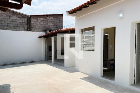Casa à venda com 180m², 3 quartos e 4 vagasQuintal