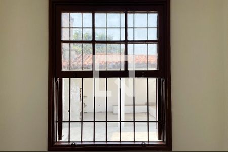 Casa à venda com 180m², 3 quartos e 4 vagasQuarto 2