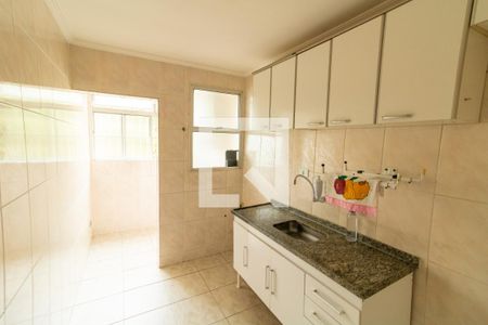Apartamento à venda com 55m², 2 quartos e 1 vaga Apartamento à venda com 55m², 2 quartos e 1 vagaCozinha