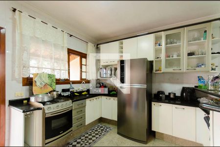 Casa à venda com 332m², 4 quartos e 5 vagasCozinha