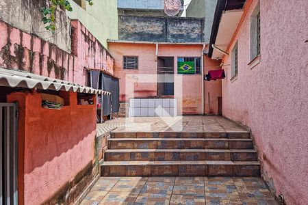 Casa à venda com 225m², 2 quartos e 4 vagasQuintal