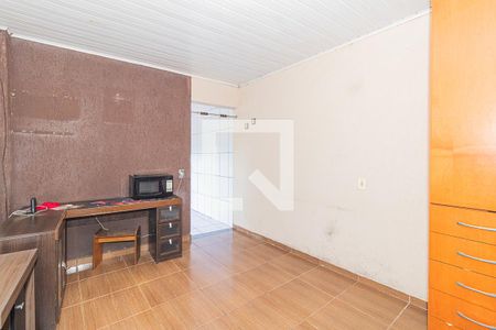 Casa à venda com 225m², 2 quartos e 4 vagasQuarto - Edícula