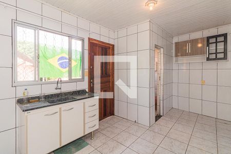 Casa à venda com 225m², 2 quartos e 4 vagasCozinha - Edícula