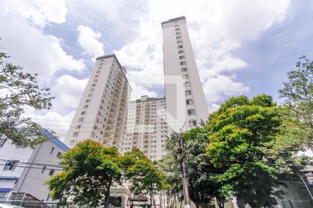 Apartamento para alugar com 98m², 3 quartos e 2 vagasFachado do condomínio