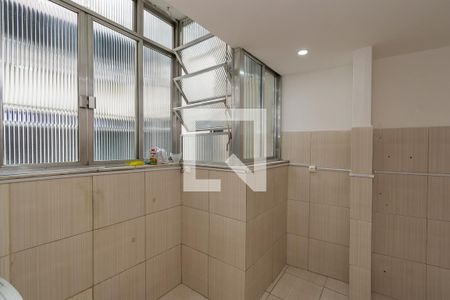 Apartamento à venda com 65m², 2 quartos e 1 vagaÁrea de Serviço