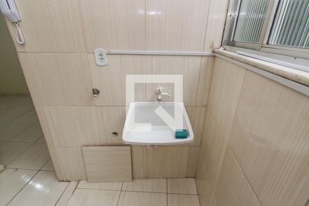 Apartamento à venda com 65m², 2 quartos e 1 vagaÁrea de Serviço