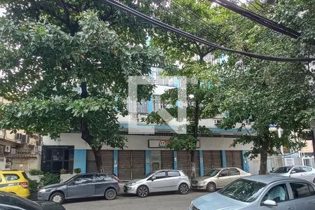 Apartamento à venda com 65m², 2 quartos e 1 vagaFachada do Prédio