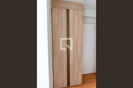 Apartamento para alugar com 64m², 2 quartos e 2 vagas Apartamento para alugar com 64m², 2 quartos e 2 vagasSuite - Armários