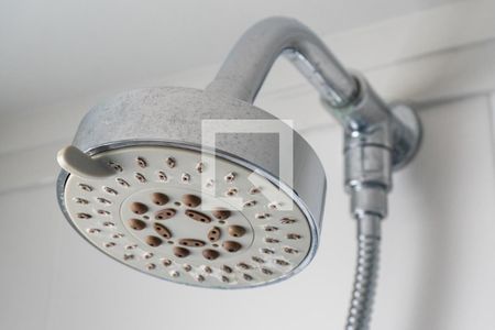 Apartamento para alugar com 64m², 2 quartos e 2 vagas Apartamento para alugar com 64m², 2 quartos e 2 vagasBanheiro da Suíte Detalhe