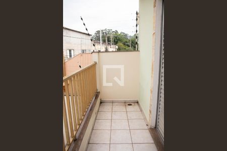 Casa à venda com 78m², 2 quartos e 1 vaga Casa à venda com 78m², 2 quartos e 1 vagaVaranda