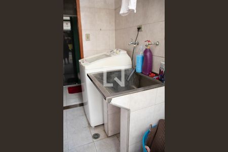 Casa à venda com 78m², 2 quartos e 1 vaga Casa à venda com 78m², 2 quartos e 1 vagaÁrea de Serviço