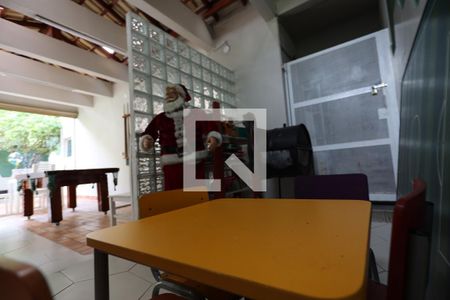 Casa para alugar com 150m², 4 quartos e 2 vagasÁrea coimum - brinquedoteca