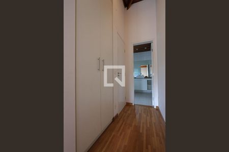 Casa para alugar com 150m², 4 quartos e 2 vagas3º  andar - suíte principal - armário