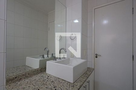 Casa para alugar com 150m², 4 quartos e 2 vagas2º  andar - banheiro