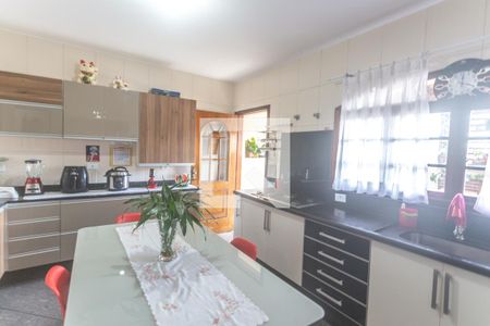 Casa à venda com 260m², 3 quartos e 2 vagasCozinha