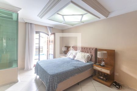 Casa à venda com 260m², 3 quartos e 2 vagasSuíte