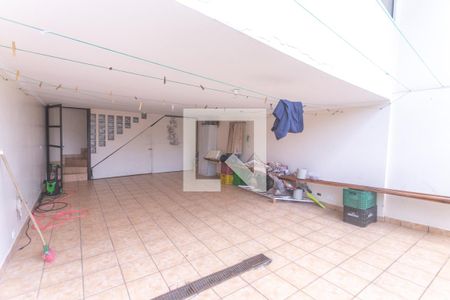 Casa à venda com 260m², 3 quartos e 2 vagasQuintal