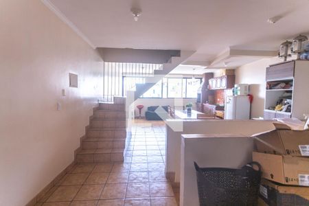 Casa à venda com 260m², 3 quartos e 2 vagasVista quarto de serviço