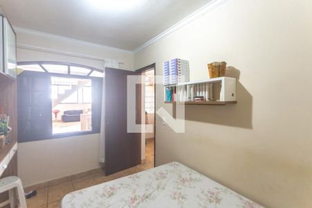 Casa à venda com 260m², 3 quartos e 2 vagasQuarto de serviço