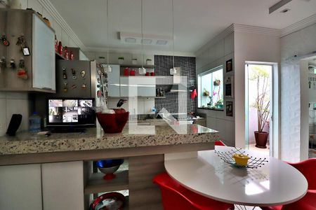 Apartamento à venda com 263m², 4 quartos e 3 vagasCozinha