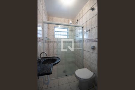 Casa à venda com 66m², 2 quartos e 2 vagasBanheiro