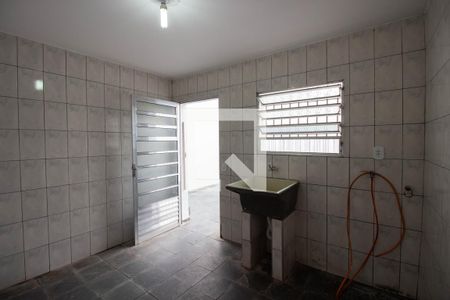 Casa à venda com 66m², 2 quartos e 2 vagasLavanderia