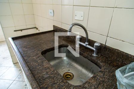 Apartamento à venda com 65m², 2 quartos e 1 vagaCozinha - Pia