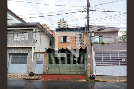 Casa à venda com 125m², 3 quartos e 2 vagasFachada