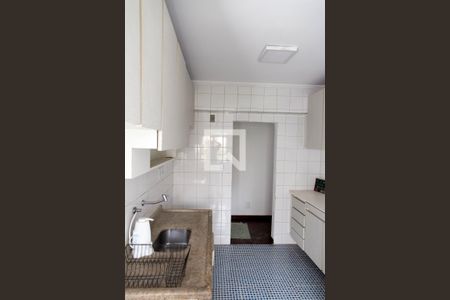 Apartamento à venda com 78m², 2 quartos e 1 vaga Apartamento à venda com 78m², 2 quartos e 1 vagaCozinha
