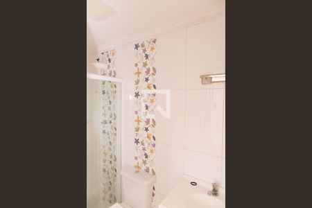 Apartamento à venda com 78m², 2 quartos e 1 vaga Apartamento à venda com 78m², 2 quartos e 1 vagaBanheiro da Suite