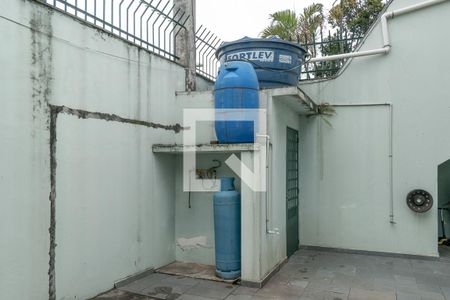 Casa à venda com 677m², 5 quartos e 6 vagas Casa à venda com 677m², 5 quartos e 6 vagasÁrea externa 2