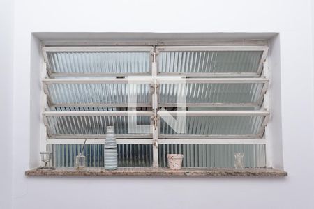 Casa à venda com 677m², 5 quartos e 6 vagas Casa à venda com 677m², 5 quartos e 6 vagasLavabo