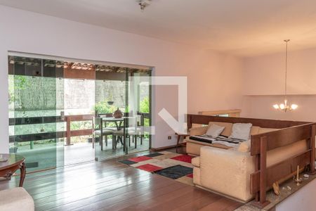 Sala 2 de casa à venda com 5 quartos, 677m² em Jardim Santa Mena, Guarulhos