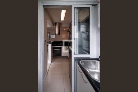 Apartamento à venda com 69m², 2 quartos e 1 vagaÁrea de Serviço