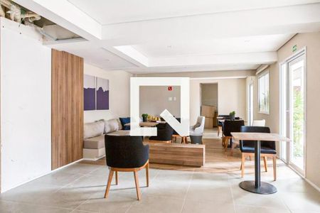 Apartamento à venda com 29m², 1 quarto e sem vaga Apartamento à venda com 29m², 1 quarto e sem vagaSalao de Festas