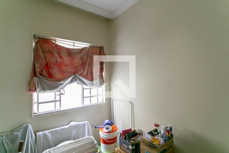 Quarto 1 de apartamento para alugar com 3 quartos, 80m² em Serrano, Belo Horizonte