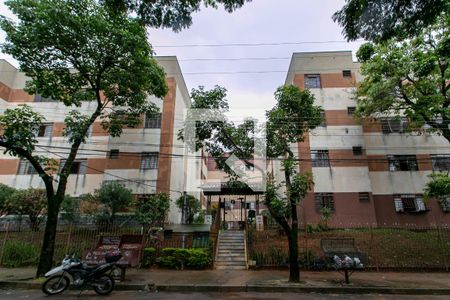 Apartamento para alugar com 80m², 3 quartos e 1 vagaFachada