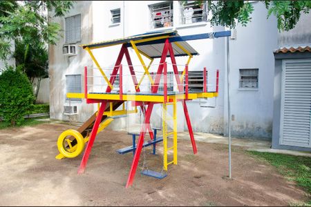 Apartamento à venda com 44m², 2 quartos e 1 vaga Apartamento à venda com 44m², 2 quartos e 1 vagaÁrea comum