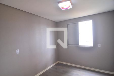 Quarto de apartamento à venda com 2 quartos, 44m² em Igara, Canoas