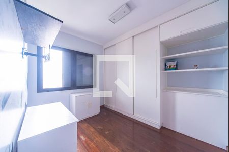Apartamento à venda com 140m², 3 quartos e 3 vagasQuarto 2