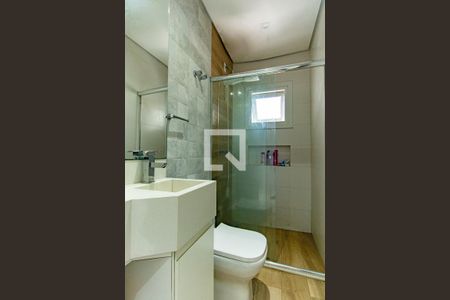 Casa à venda com 300m², 4 quartos e 8 vagasBanheiro